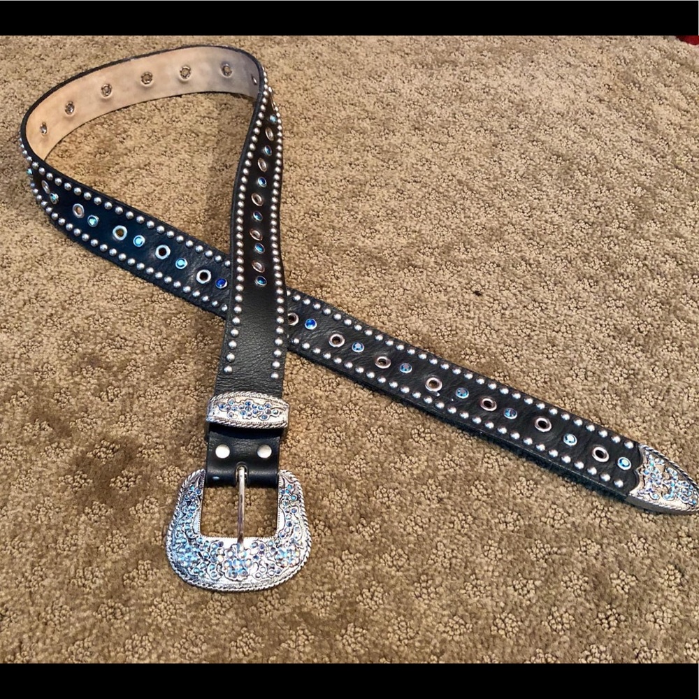 Swarovski Blue Crystal Embellished Leather Belt ✨